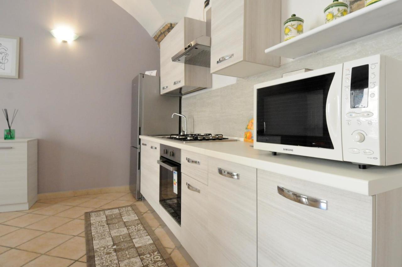 St. George Apartment โลเวเร ภายนอก รูปภาพ