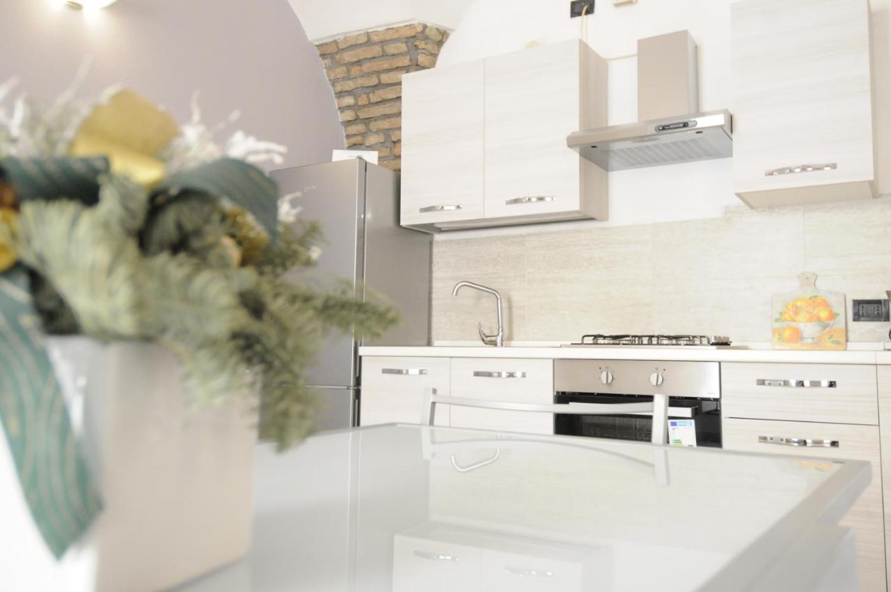 St. George Apartment โลเวเร ภายนอก รูปภาพ